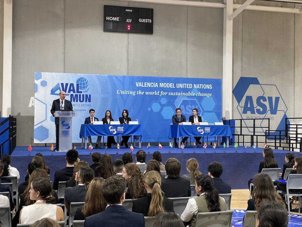 VALMUN Opening ceremony at ASV Athletic Center